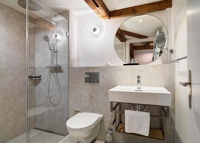 سان جوزيف فندق