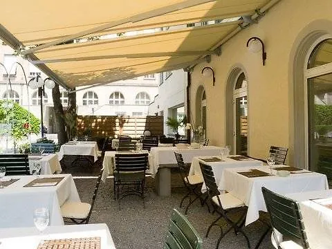 سان جوزيف فندق 3*