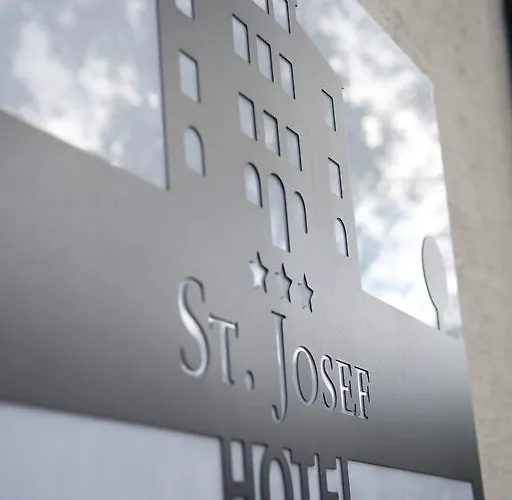 St. Josef Szálloda 3*