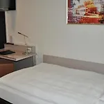 圣约瑟夫酒店 3*